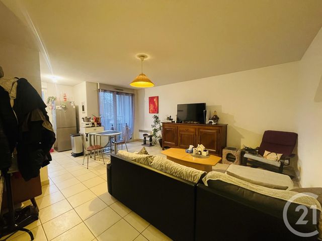 Appartement F3 à vendre - 3 pièces - 58.4 m2 - GRIGNY - 69 - RHONE-ALPES - Century 21 Hestia Ldi